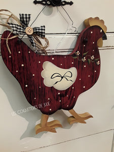 Poule de bois peinte par Julie - Bec noir